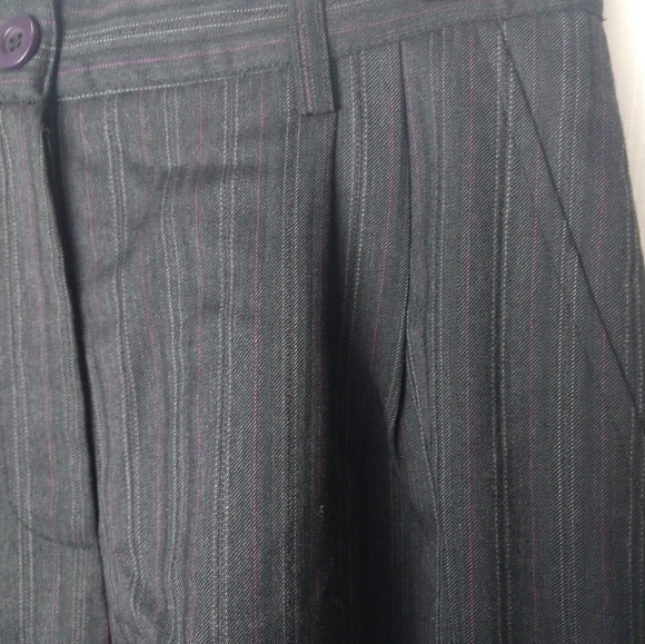 Chadwick's grey purple white pinstripe pleated front dress pants. Size 8P - Picture 3 of 9